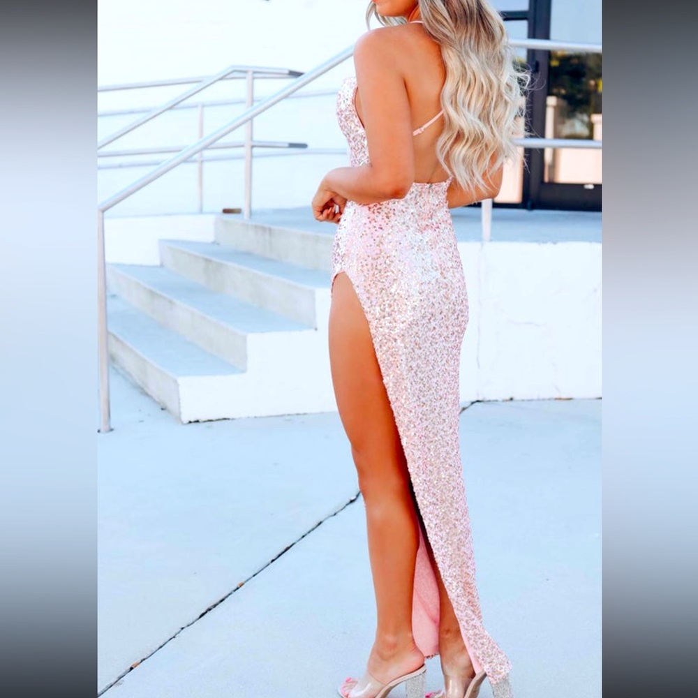 Celebrity Fashion by Hera Collection Iridescent Pink Sequin slit Maxi Dress Sz S